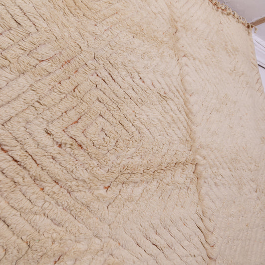 Luxurious Handmade Moroccan Mrirt Rug – Soft High-Pile Wool Berber Carpet in Neutral Tones