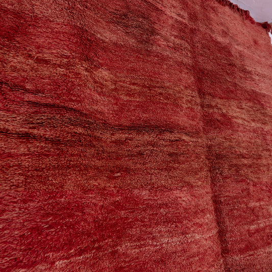 Vintage Moroccan Berber Rug – Handwoven Wool from Moyen Atlas – Rich Red & Earthy Tones – Authentic Beni Mguild Carpet – Bohemian & Tribal Home Decor