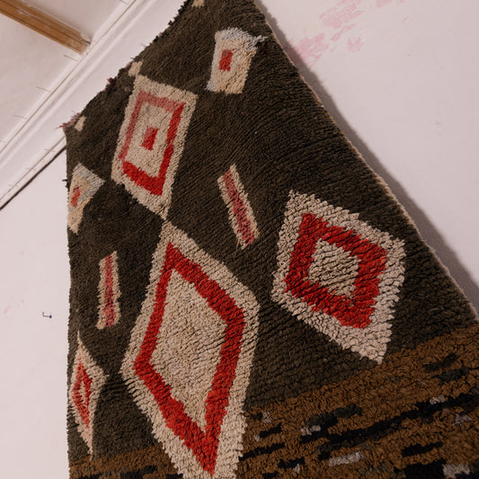 Vintage Moroccan Corridor Runner Rug - Handwoven Wool Carpet - Diamond Geometric Design - Brown, Red & White