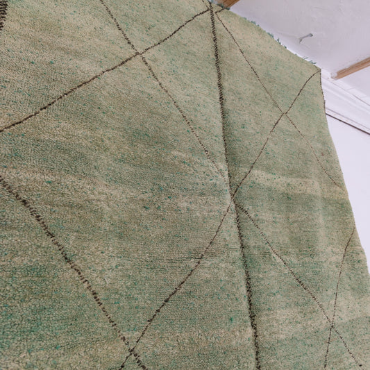 Vintage Green Moroccan Beni Ourain Rug - Handwoven Wool Berber Carpet - Diamond Pattern Tribal Rug - Authentic Mid-Century Moroccan Decor