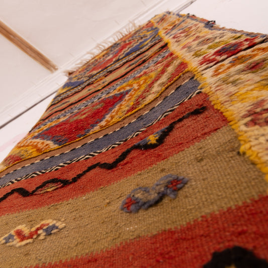 Moroccan Corridor Rug - Handwoven Runner - Classic Tribal Medallion Design