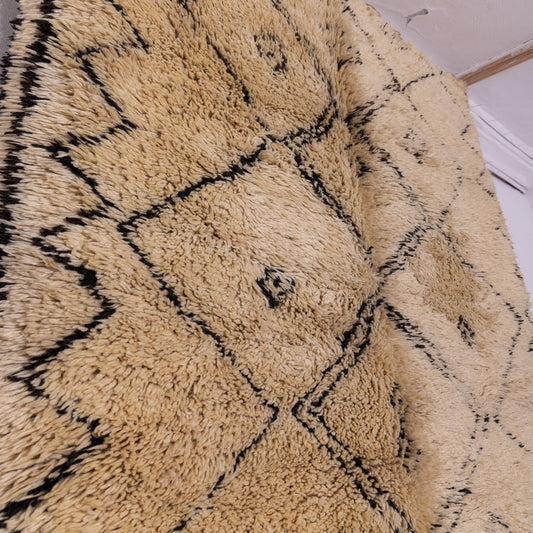 Authentic Moroccan Beni Ourain Rug – Handwoven Wool Berber Carpet – Large Diamond Pattern – Cozy & Timeless Home Decor