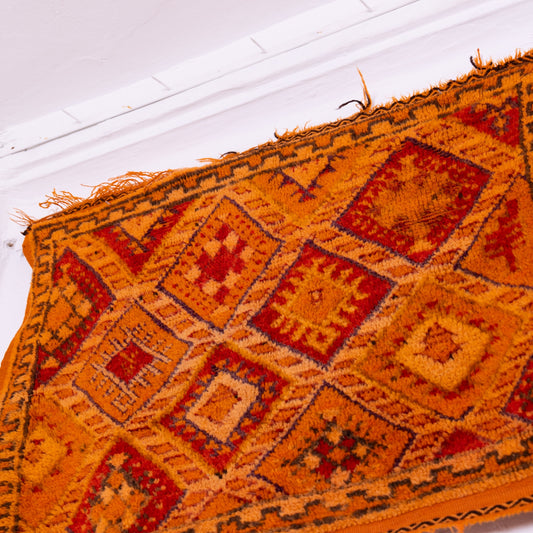 Handwoven Vintage Taznakht Moroccan Rug - 100% Wool Berber Carpet - Authentic Tribal Boho Decor