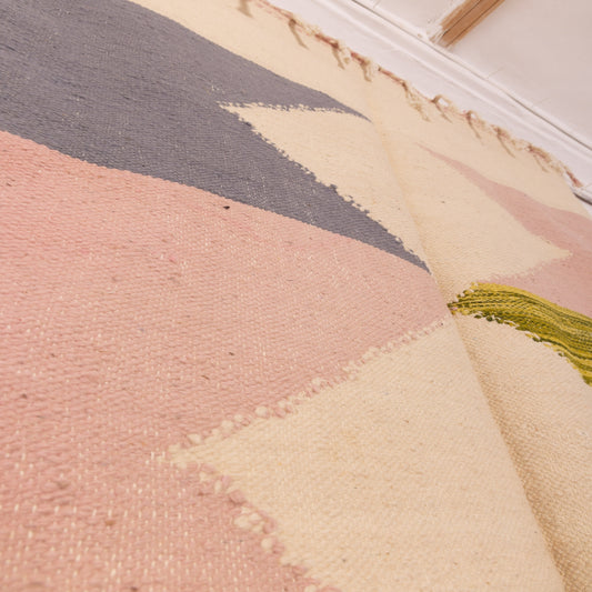 Colorful Akhnif Rug – Handwoven Moroccan Wool Flatweave with Geometric Zigzag Motif – Modern Tribal Tapestry in Orange, Green, Blush & Blue