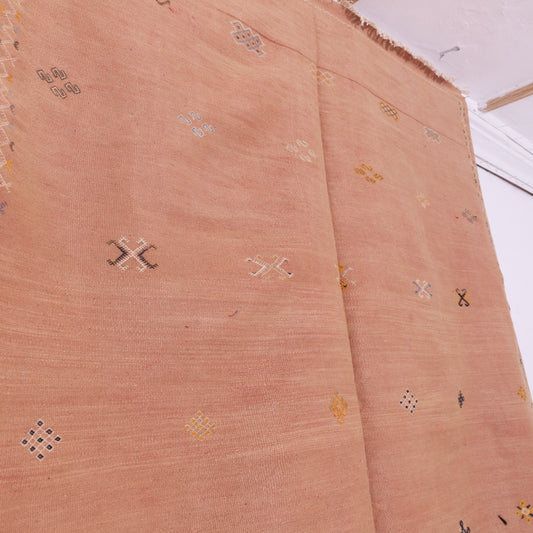 Handwoven Moroccan Akhnif Rug – Soft Terracotta Berber Wool Carpet