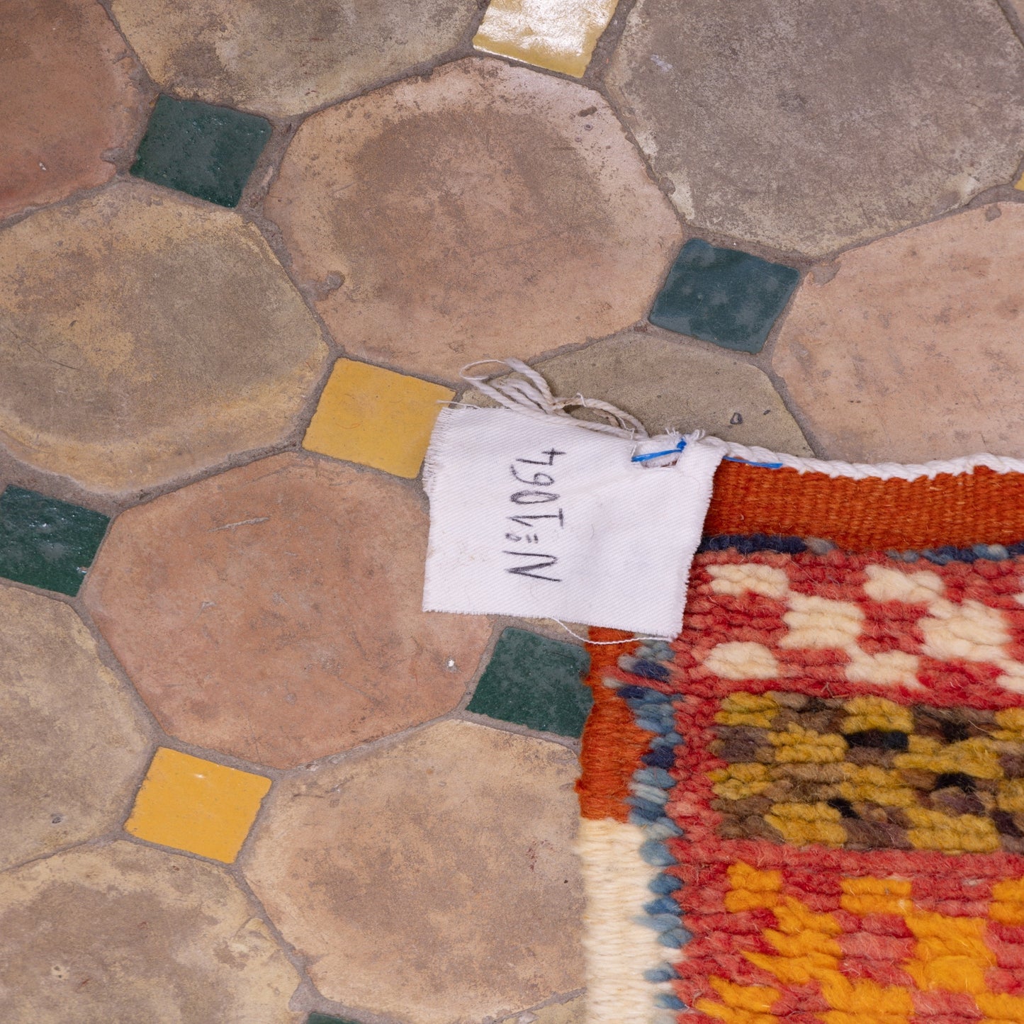 Authentic Akhnif Berber Rug – Handwoven Moroccan Kilim with Tribal Motifs ; 6,89 ft / 3,44 ft