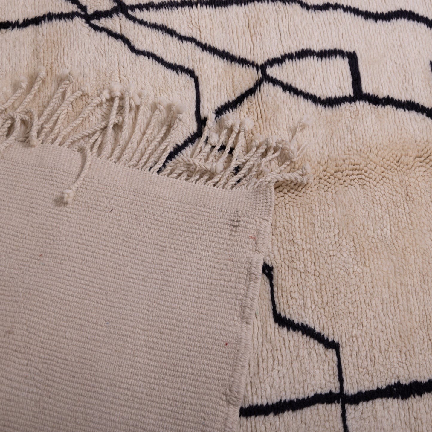 Handmade Mrirt Rug – 100% Wool Moroccan Berber Carpet – Abstract Face Line Art Wool Rug – Luxury Minimalist & Modern Home Decor