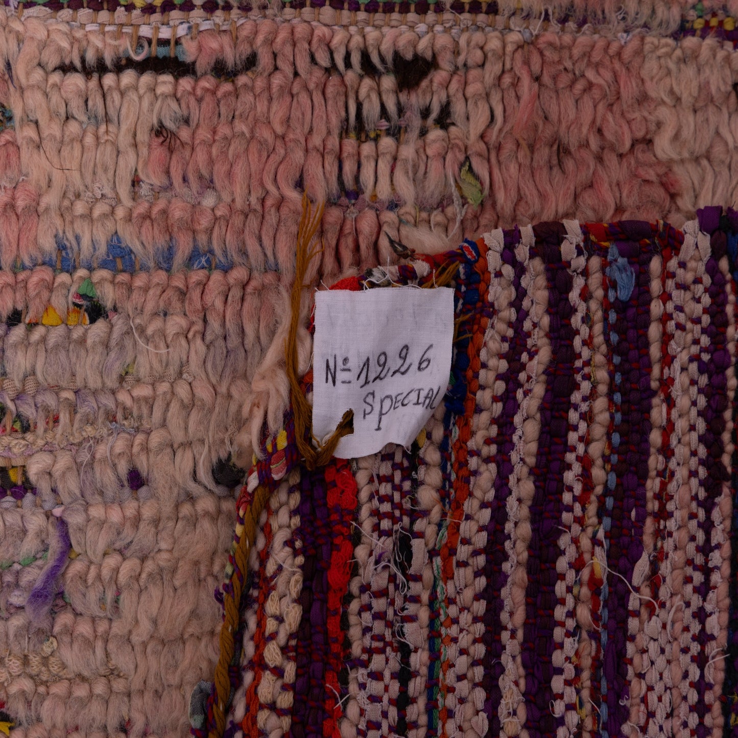 Vintage Moroccan Berber Rug – Handwoven Wool Carpet – Subtle Tribal Zigzag Pattern