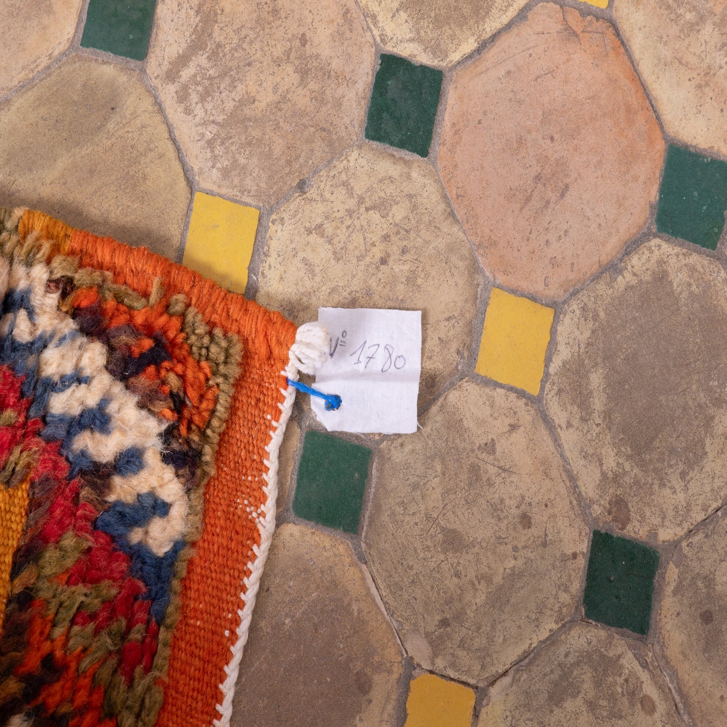 Handwoven Akhnif Moroccan Rug – Traditional Berber Flatweave ; 6,23 ft / 3,94 ft