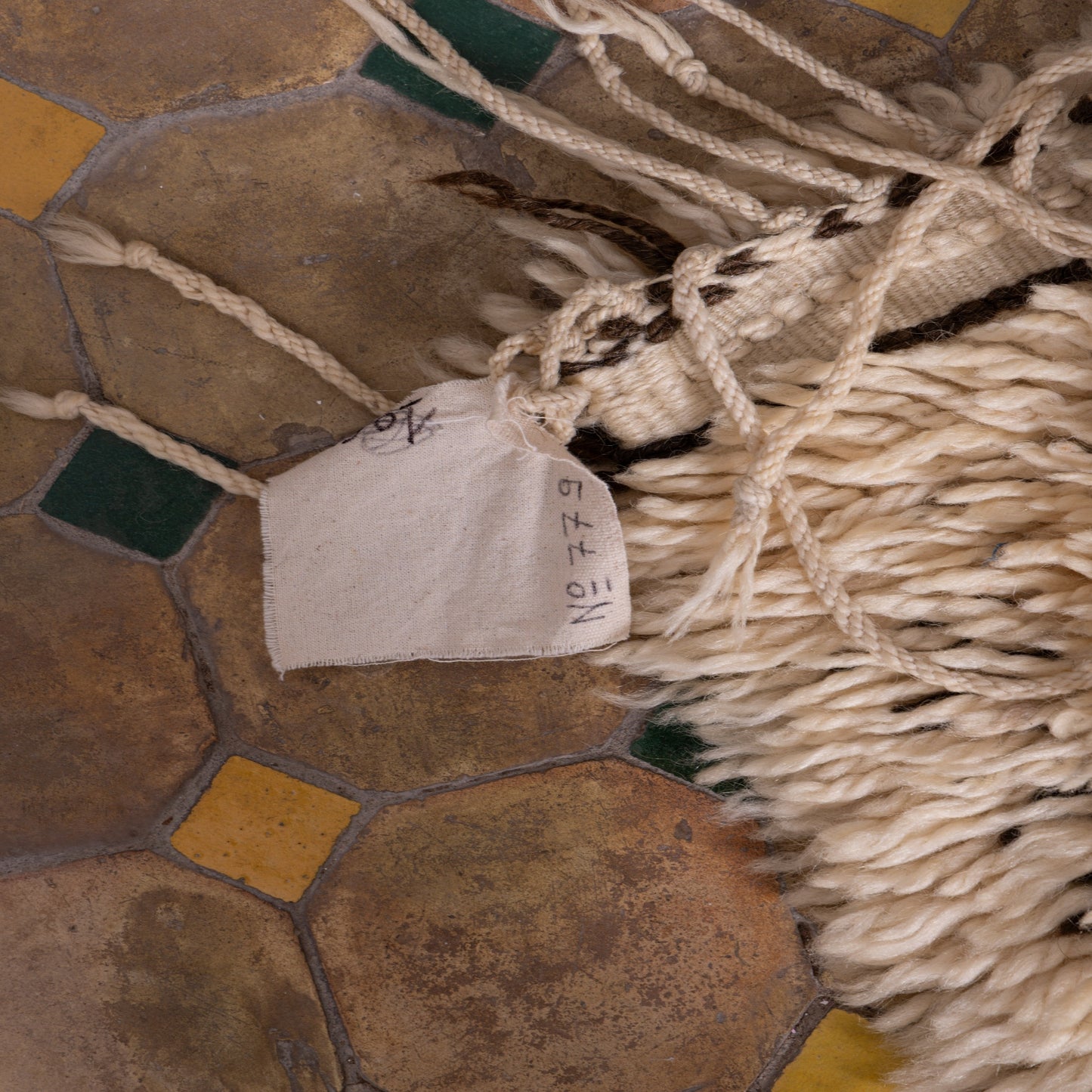 Vintage Moroccan Beni Ourain Rug – Authentic Handwoven Wool Berber Carpet ; 12,14 ft / 5,91 ft