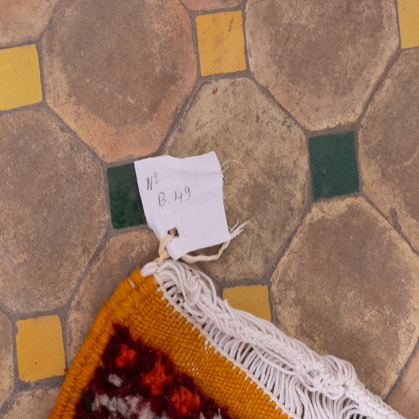 Handwoven Moroccan Akhnif Rug – Berber Wool & Cotton Tapestry ; 3,77 ft / 1,97 ft