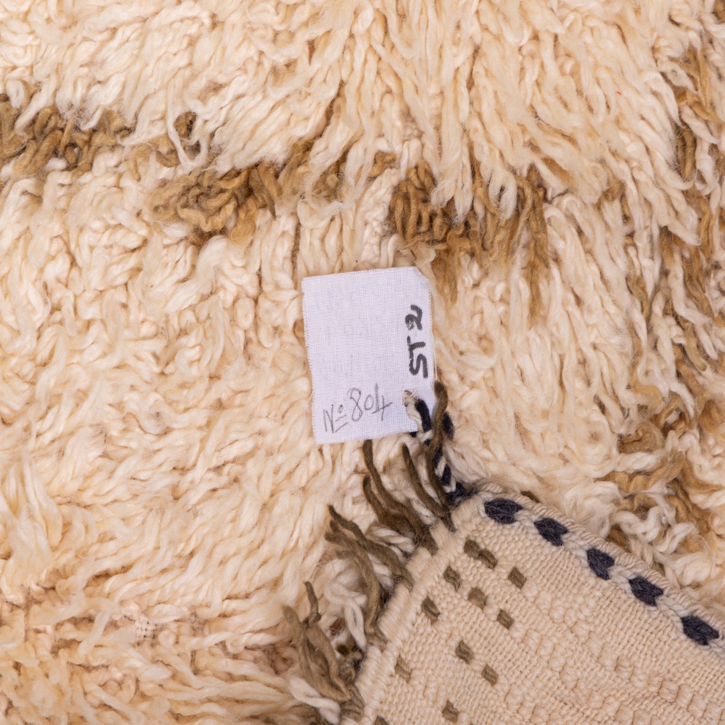 Handwoven Moroccan Beni Ourain Wool Rug – Authentic Berber Carpet ; 10,50 ft / 3,44 ft