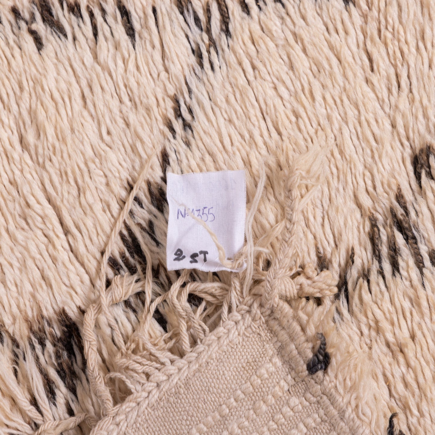 Vintage Beni Ourain Moroccan Rug – Handwoven Berber Wool Carpet ; 10,50 ft / 5,41 ft