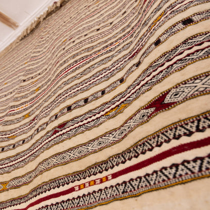 Handwoven Vintage Moroccan Handira Rug | Traditional Berber Wool Blanket | Neutral Striped Bohemian Rug | Unique Moroccan Wedding Blanket ; 8,86 ft / 5,25 ft