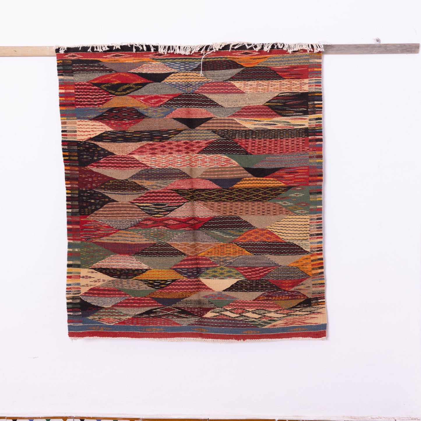 Vintage Moroccan Akhnif Rug – Handmade Berber Wool Carpet ; 5,09 ft / 3,28 ft