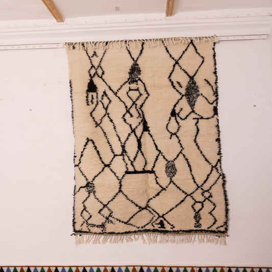 Abstract Azilal Rug - Handwoven Moroccan Wool Carpet - Black & Cream Diamond Berber Design - Mid-Century Boho Style