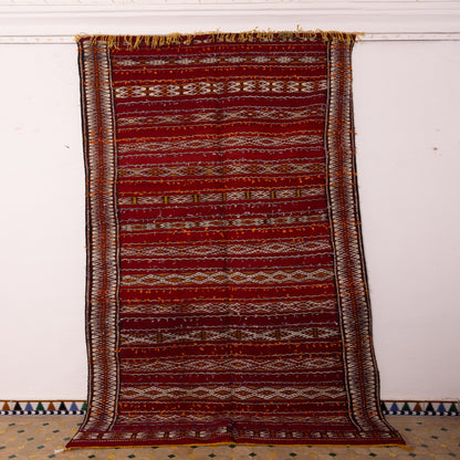 Vintage Moroccan Handwoven Kilim Rug | Red Berber Tribal Carpet with Geometric Patterns ; 11,32 ft / 5,58 ft