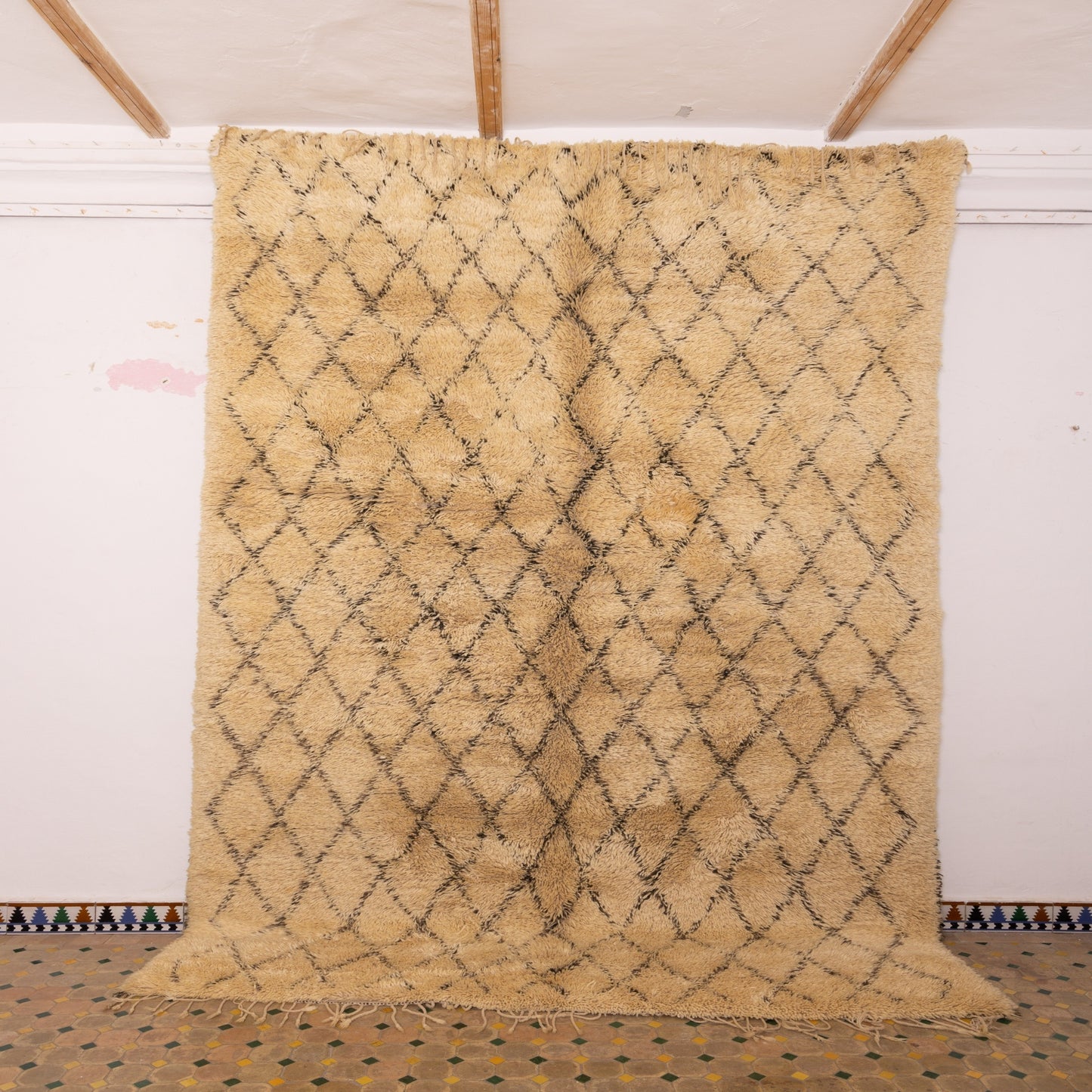 Vintage Beni Ourain Moroccan Rug | Thick Wool Diamond Grid Carpet | Handwoven Tribal Berber Rug | Golden Beige & Black | 100% Wool | Large Area Rug ;  12,47 ft  / 7,87 ft