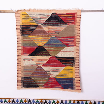 Authentic Moroccan Akhnif Rug – Geometric Tribal Masterpiece ; 4,10 ft / 3,44 ft