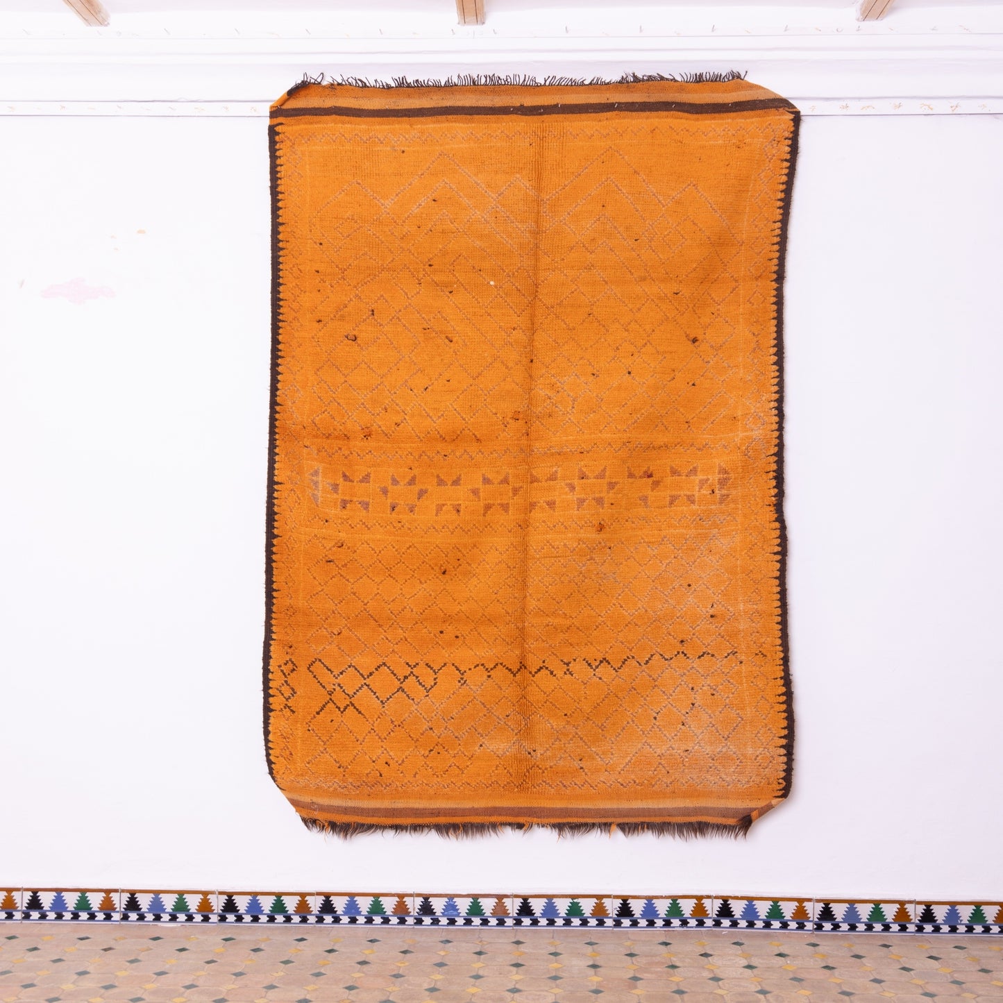 Vintage Moroccan Beni Mguild Zayane Rug - Handwoven Wool & Goat Wool Tribal Carpet - Golden Mustard Bohemian Rug ; 9,19 ft /  4,92 ft