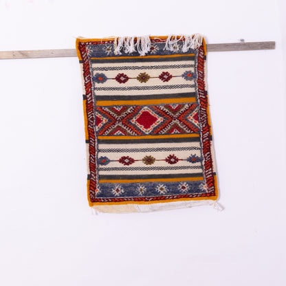 Handwoven Moroccan Akhnif Rug – Berber Wool & Cotton Tapestry ; 3,77 ft / 1,97 ft