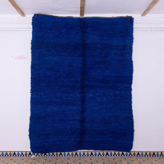 Vintage Moroccan Berber Rug – Handwoven Wool from Moyen Atlas – Deep Majorelle Blue – Authentic Beni Mguild Carpet – Bohemian & Modern Home Decor