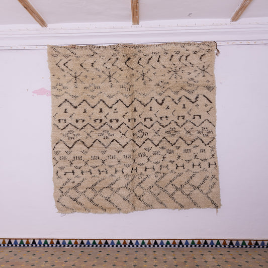 Vintage Moroccan Beni Ourain Rug – Handwoven Wool Berber Carpet – Geometric Tribal Design – Authentic Bohemian & Minimalist Home Decor