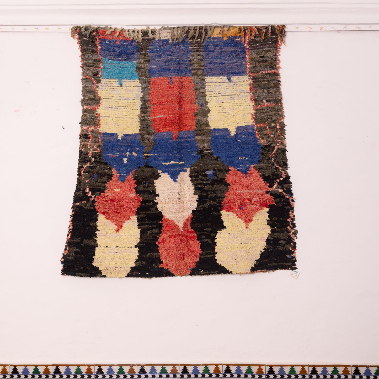 Vintage Moroccan Boucherouite Rug – Handwoven Berber Carpet with Bold Abstract Design