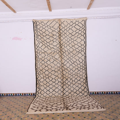 Atlas Horizon” – Extra Long azilale Runner with Fading Diamond Pattern