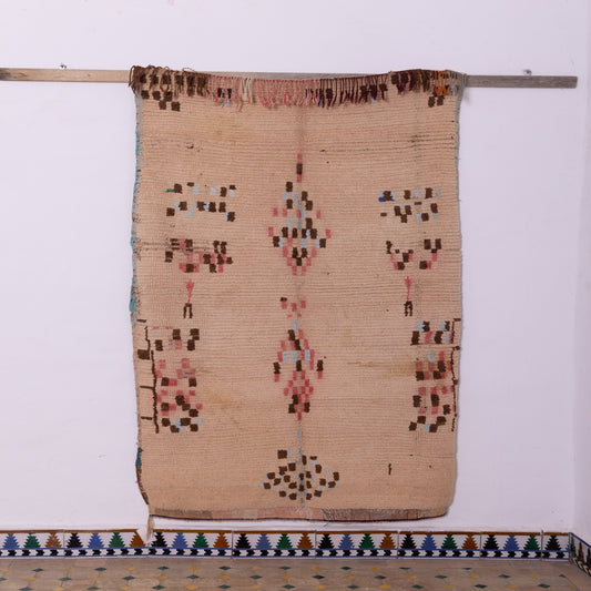 Vintage Boujad Rug – Handmade Moroccan Wool Carpet, Soft Beige with Subtle Tribal Motifs, Bohemian Minimalist Decor