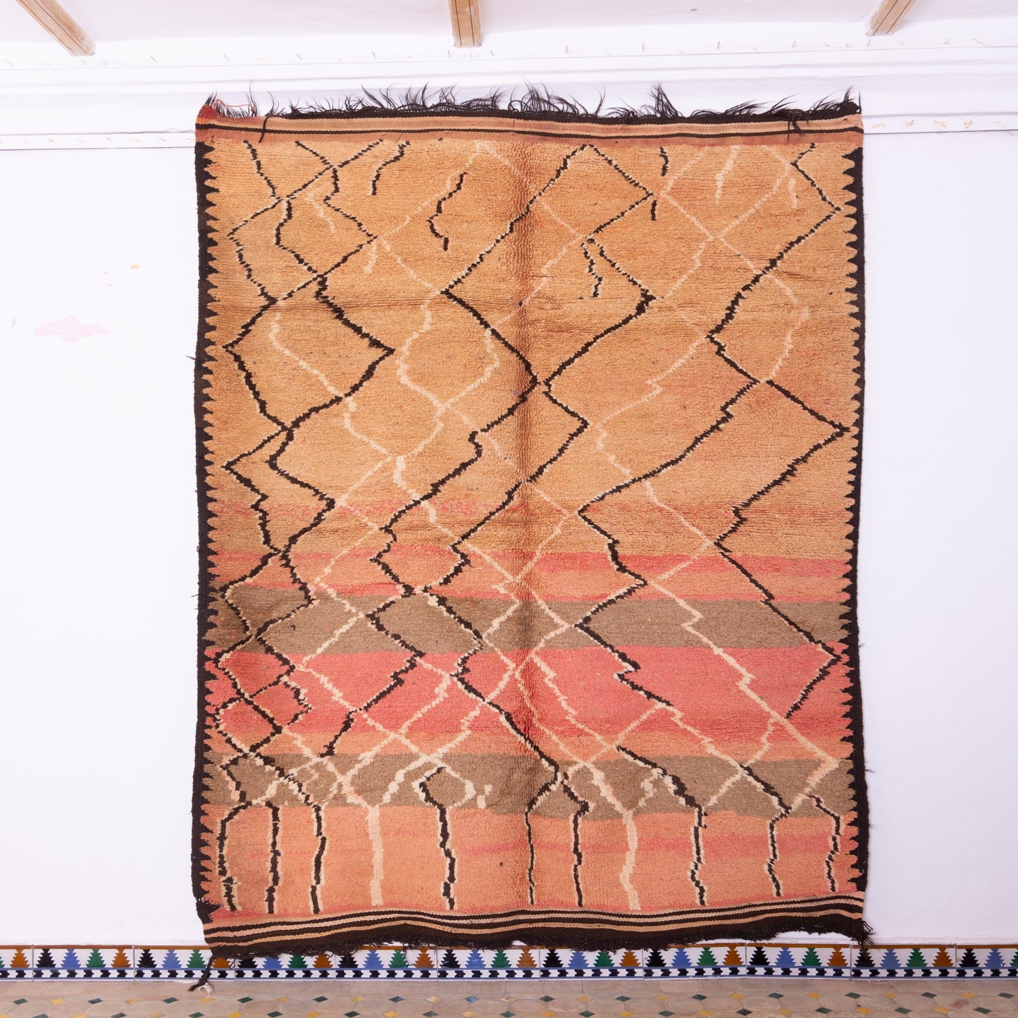 Vintage Moroccan Rehamna Rug – Handwoven Berber Carpet with Earthy Tones & Abstract Lines ; 9,84 ft / 6,07 ft