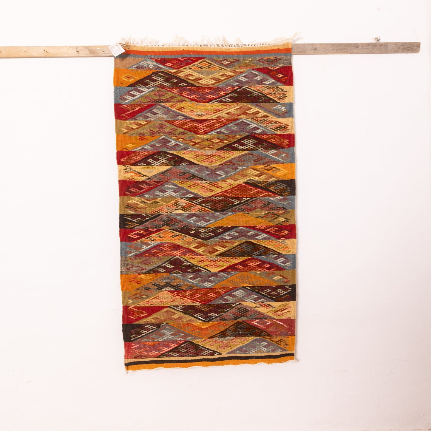 Moroccan Corridor Rug - Zigzag Berber Runner - Handwoven Artisan Wool