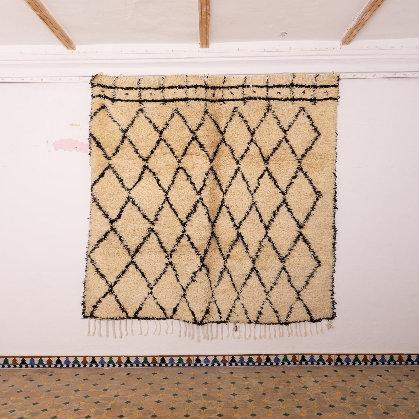 Vintage Beni Ourain Rug | Authentic Moroccan Wool Carpet | Handwoven Berber Tribal Area Rug | Natural Cream & Black | 100% Wool |  8,53 ft / 6,56 ft