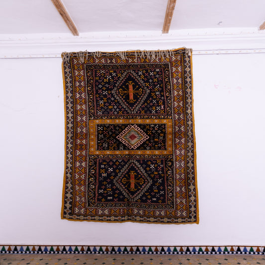 Vintage Taznakht Moroccan Rug – Handwoven Berber Carpet – 70% Wool & 30% Cotton – Unique Geometric & Tribal Design – Authentic Bohemian Decor