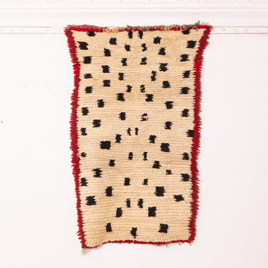 Handwoven Vintage Corridor Rug – 80% Wool, 20% Cotton – Classic Berber Inspired Design – Eco-Friendly, Durable, and Timeless