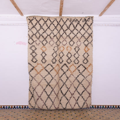 Vintage Moroccan Wool Rug – Authentic Handwoven Beni Ourain Berber Carpet ; 10,66 ft  / 6,07 ft