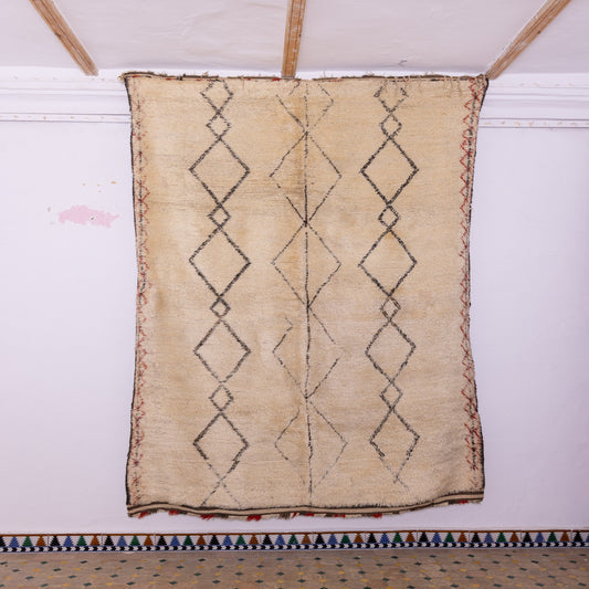 Vintage Moroccan Berber Rug – Handwoven Wool with Minimalist Diamond Design