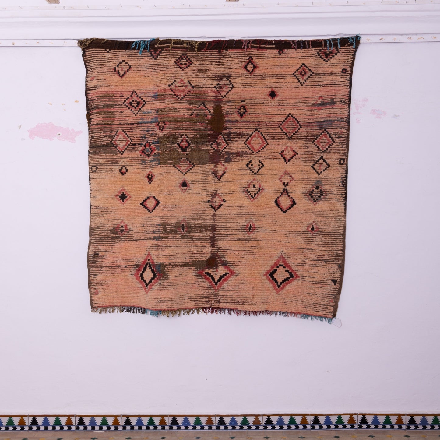 Vintage Moroccan Boujad Rug – Handwoven Wool with Tribal Diamond Patterns – Authentic Berber Art