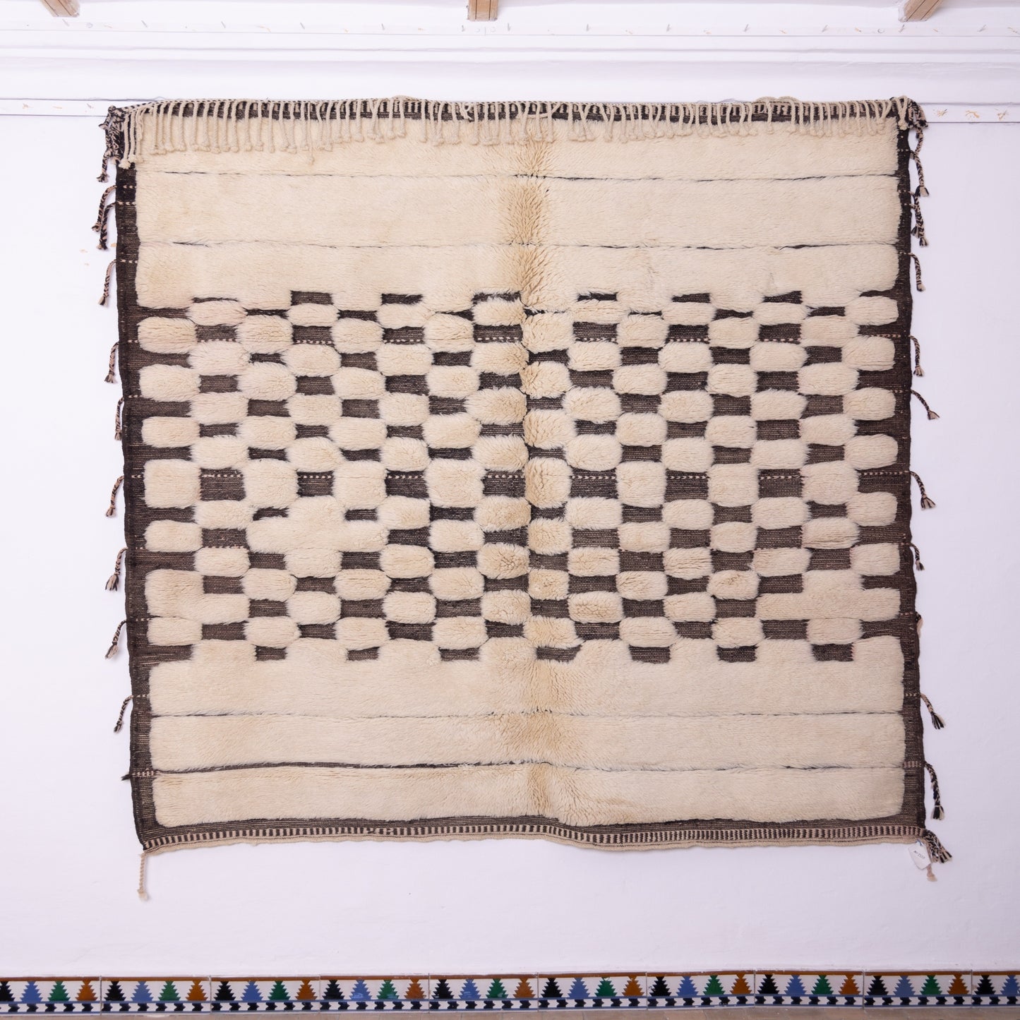 Handmade Mrirt Rug – 100% Wool Moroccan Berber Carpet – Checkerboard Black & Cream Wool Rug – Luxury Modern & Boho Home Decor