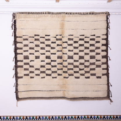 Handmade Mrirt Rug – 100% Wool Moroccan Berber Carpet – Checkerboard Black & Cream Wool Rug – Luxury Modern & Boho Home Decor