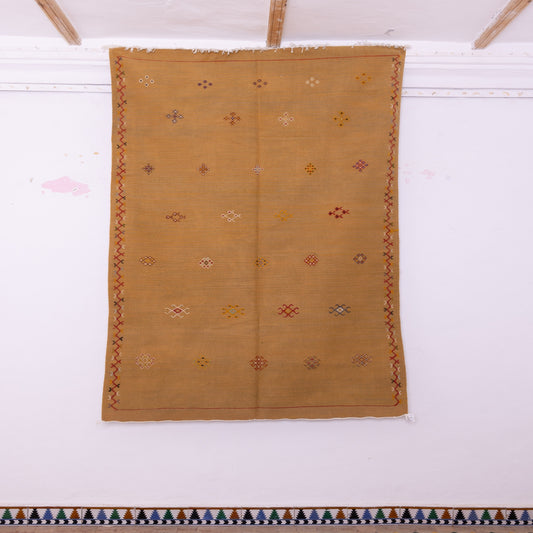 Handwoven Moroccan Akhnif Rug – Golden Berber Wool Carpet
