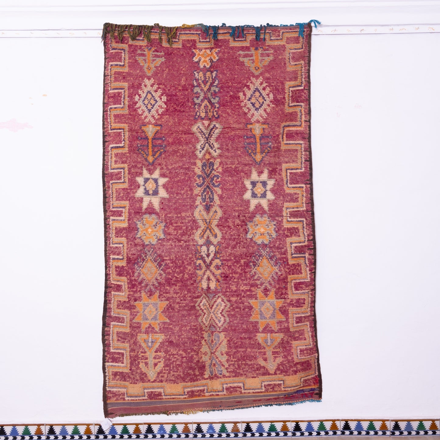 Vintage Rehamna Moroccan Rug – Handwoven Wool Berber Carpet with Geometric Tribal Motifs ; 9,51 ft / 4,10 ft