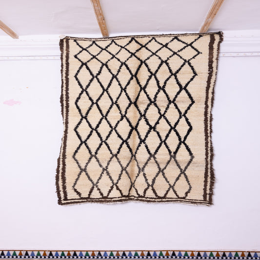 Vintage Moroccan Beni Ourain Rug - Handwoven Wool Berber Carpet