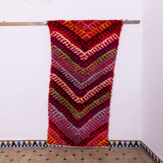 Electric Arrows – Vintage Azilal Runner with Chevron Power