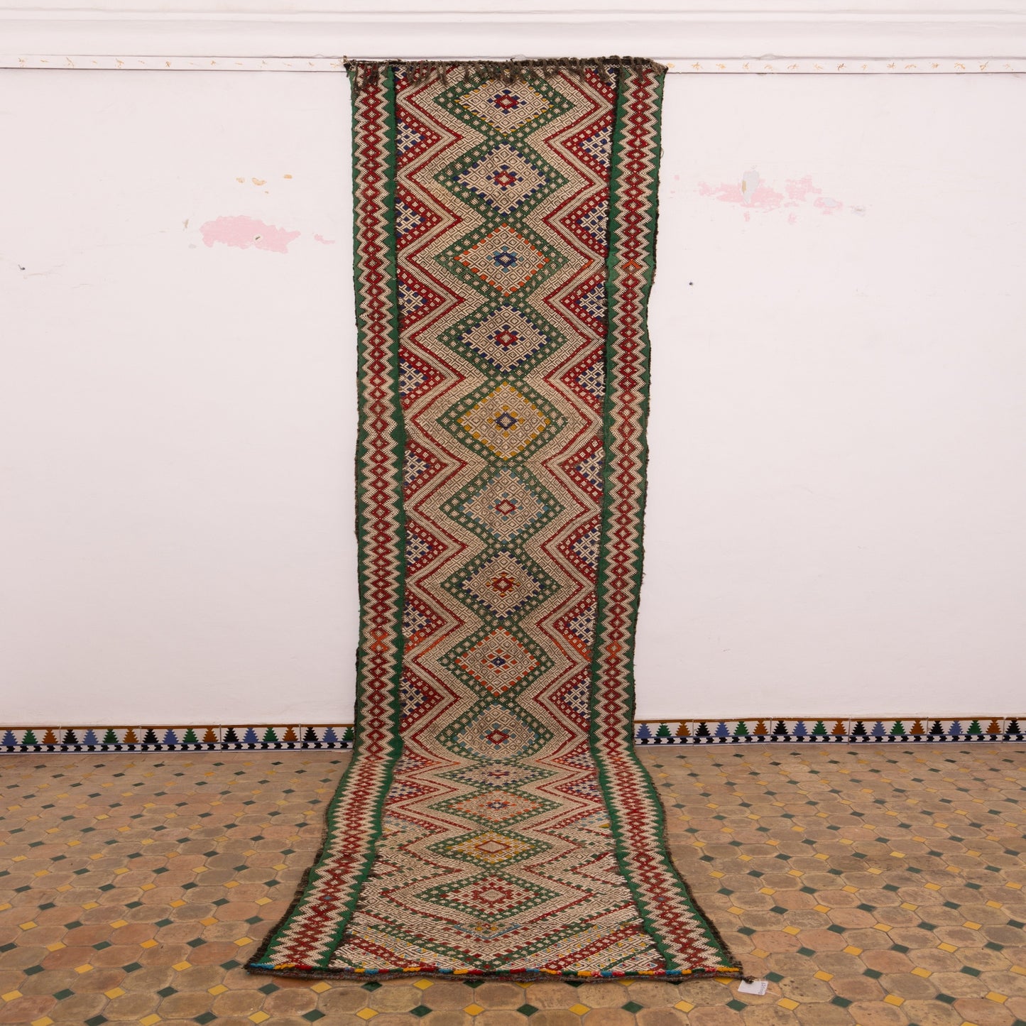 Handmade Moroccan Corridor Runner - Zigzag Tribal Design - 100% Wool
