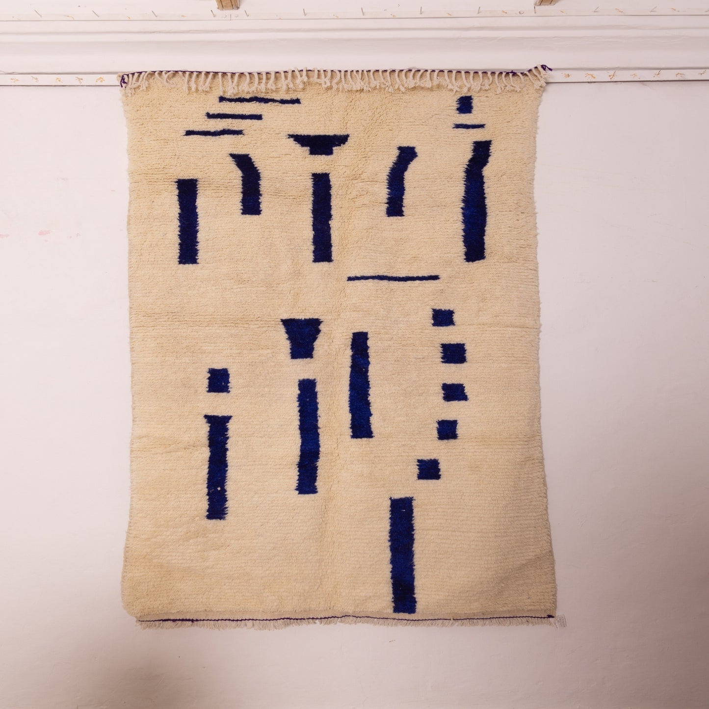 Minimalist Azilal Rug with Indigo Line Pattern - Handmade Moroccan Wool & Cotton Rug - Boho Abstract Carpet