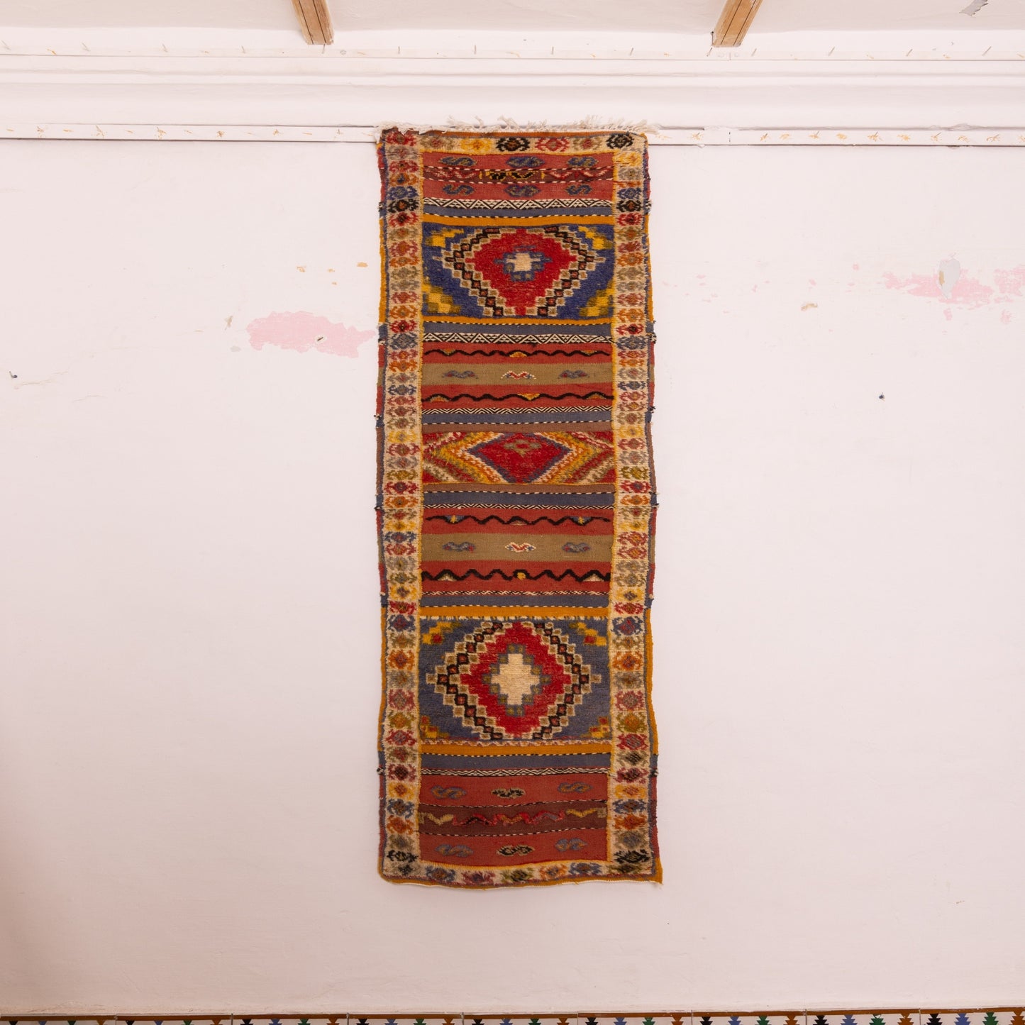Moroccan Corridor Rug - Handwoven Runner - Classic Tribal Medallion Design