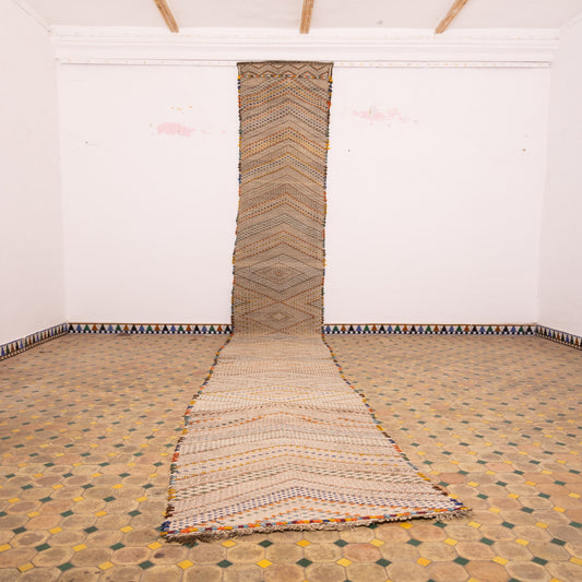 Moroccan Handmade Corridor Runner - Chevron Tribal Design - 100% Wool