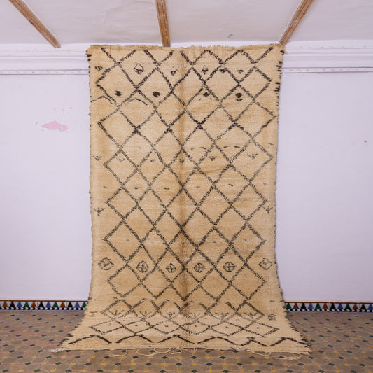 Vintage Beni Ourain Rug – Authentic Moroccan Wool Carpet – Handwoven Berber Rug – Geometric Diamond Design – Soft & Plush Boho Area Rug