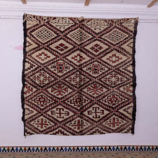 Vintage Moroccan Boujaad Rug – Handwoven Berber Wool Carpet – Geometric Tribal Patterns – Bohemian & Eclectic Home Decor